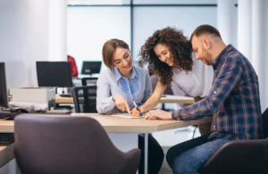Como criar politicas de trabalho hibrido eficientes